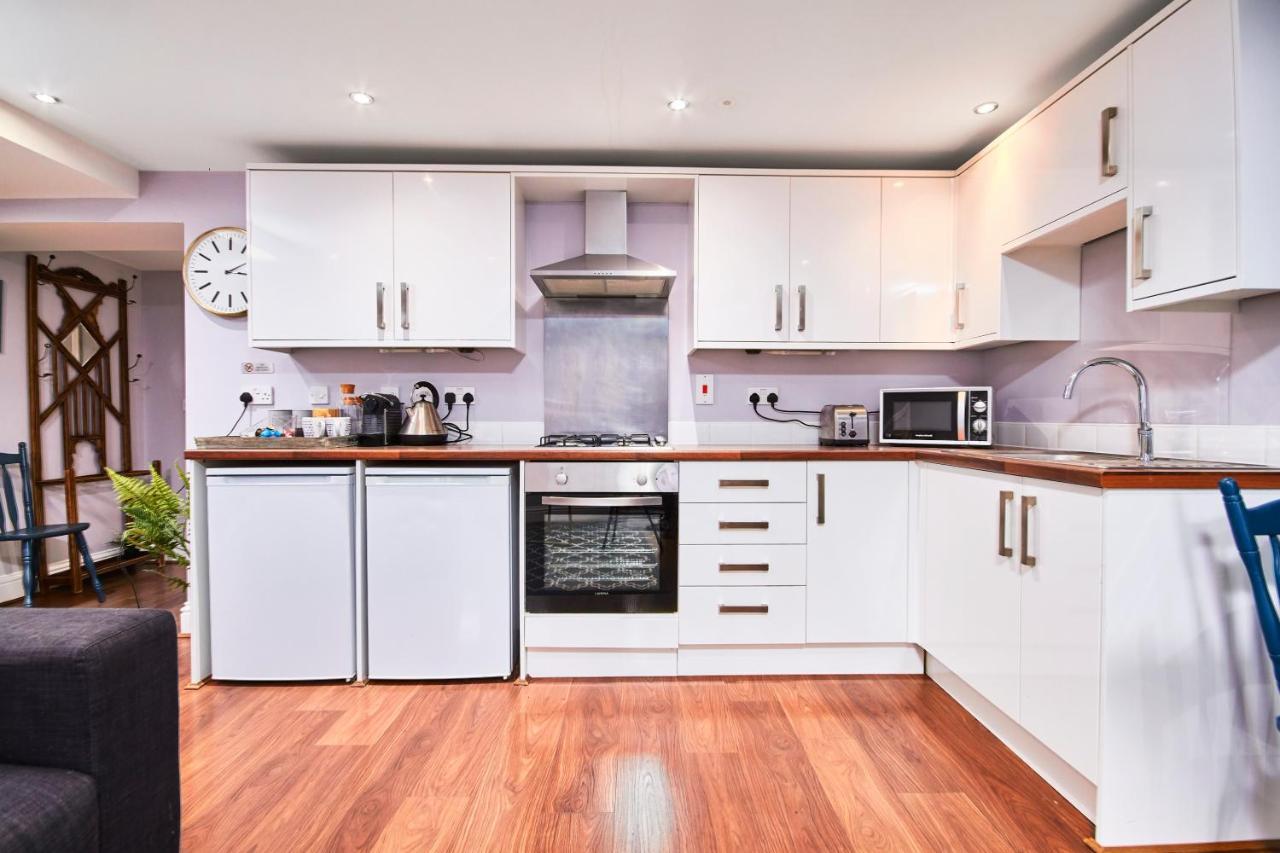 Newcastle Treasure - Sleeps 4 - Lower Ground Floor Экстерьер фото